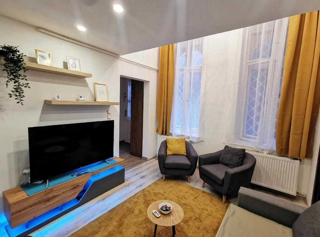 Nagymezo Street, In The Center, New Apartment บูดาเปสต์ ภายนอก รูปภาพ